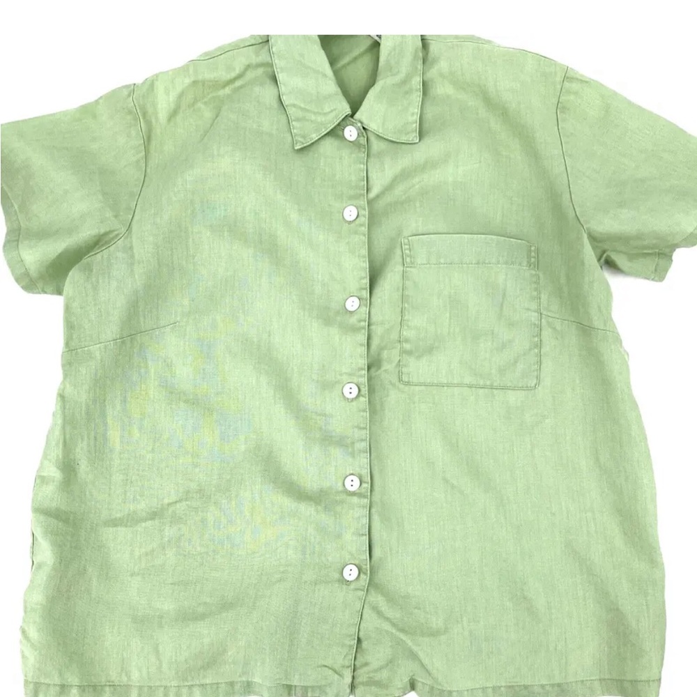 L.L. Bean 100% Linen Womens size XS Green Short Sleeve Button Down Shirt